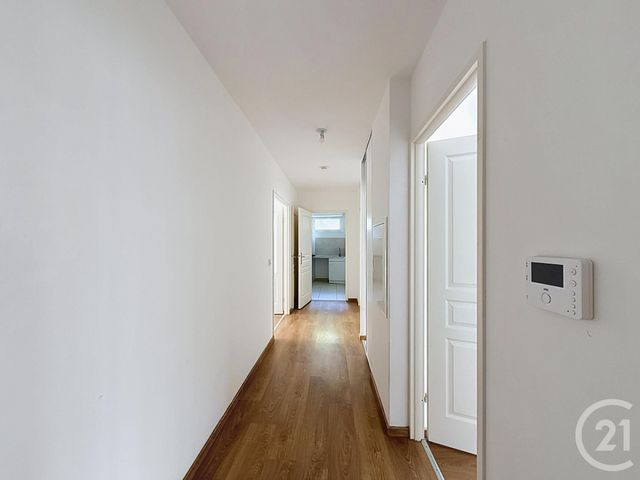 Appartement F4 &agrave; vendre - 4 pi&egrave;ces - 79,48 m2 - Fontainebleau - 77 - ILE-DE-FRANCE