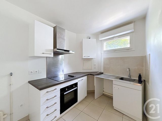 Appartement F4 &agrave; vendre - 4 pi&egrave;ces - 79,48 m2 - Fontainebleau - 77 - ILE-DE-FRANCE