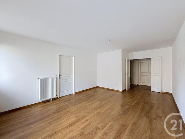 Appartement F4 &agrave; vendre - 4 pi&egrave;ces - 79,48 m2 - Fontainebleau - 77 - ILE-DE-FRANCE