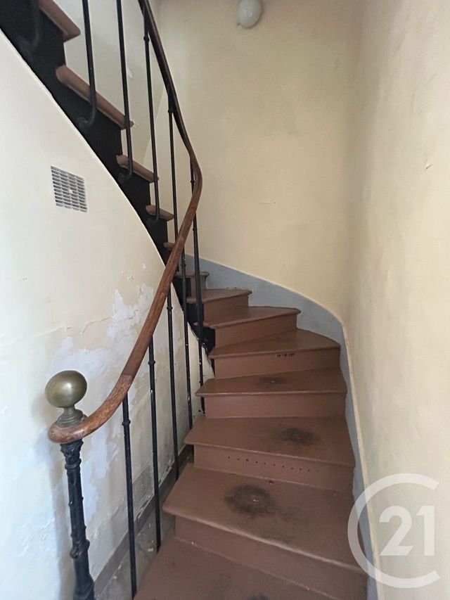 Appartement à vendre - 3 pièces - 55,68 m2 - Fontainebleau - 77 - ILE-DE-FRANCE