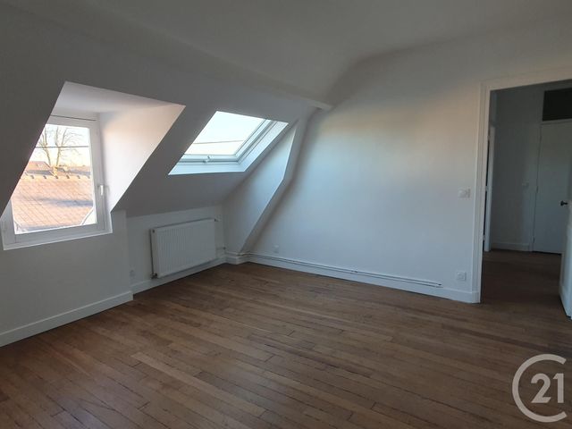 Appartement F3 à louer - 3 pièces - 44,16 m2 - Fontainebleau - 77 - ILE-DE-FRANCE