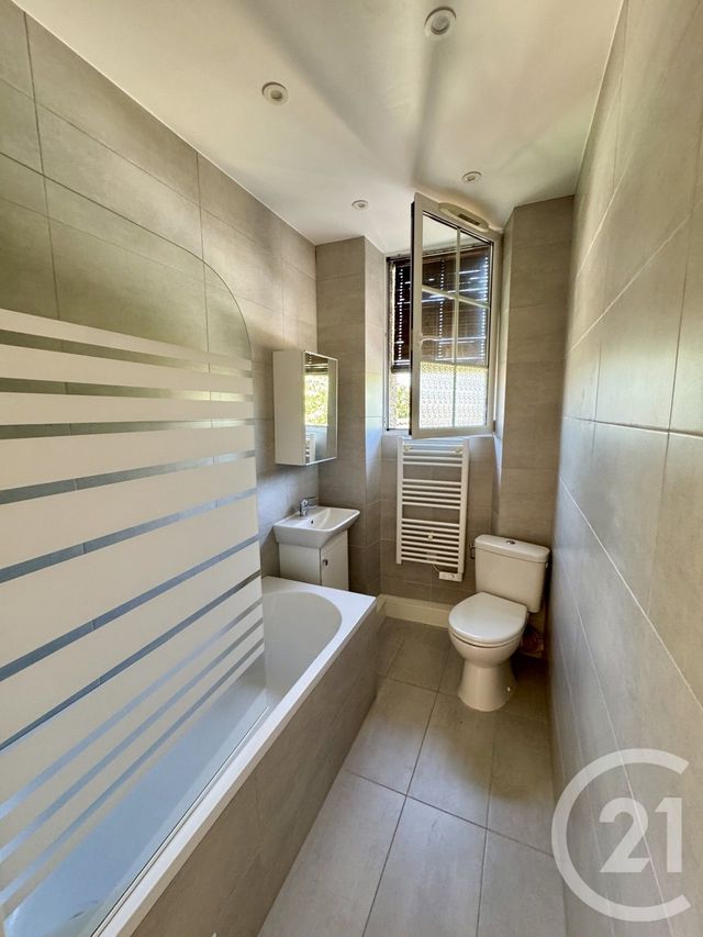 Afficher la photo en grand Appartement à vendre - 3 pièces - 61 m2 - Avon - 77 - ILE-DE-FRANCE