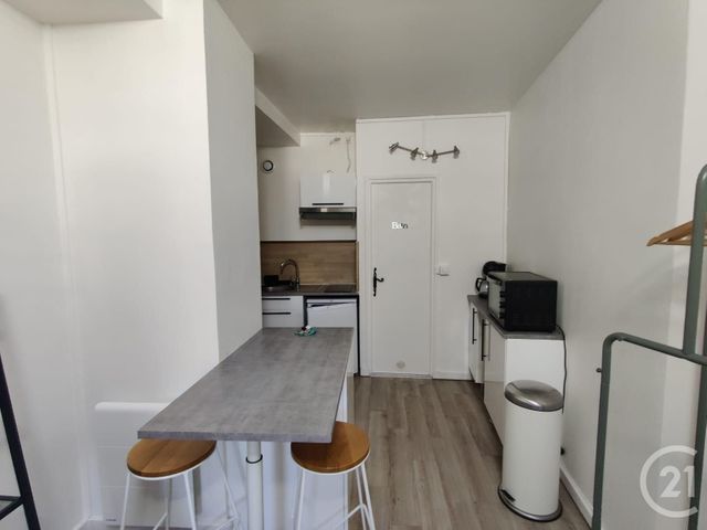 Appartement Studio à louer - 1 pièce - 22 m2 - Avon - 77 - ILE-DE-FRANCE