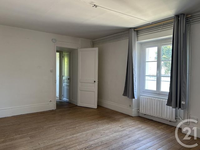 Appartement à louer - 2 pièces - 37,22 m2 - Fontainebleau - 77 - ILE-DE-FRANCE