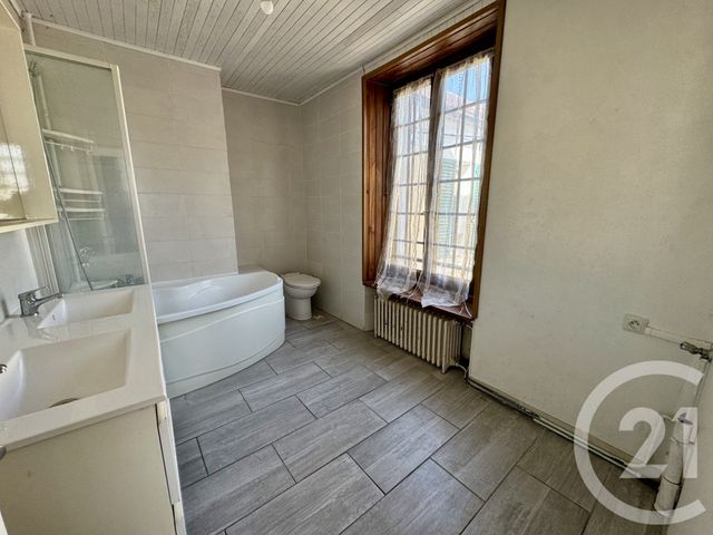 Maison à vendre - 5 pièces - 101,40 m2 - Avon - 77 - ILE-DE-FRANCE