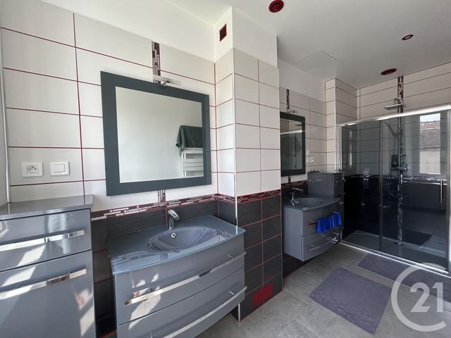 Afficher la photo en grand Maison à vendre - 3 pièces - 92,50 m2 - Thomery - 77 - ILE-DE-FRANCE