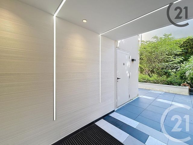 Appartement Duplex &agrave; vendre - 4 pi&egrave;ces - 103,34 m2 - Fontainebleau - 77 - ILE-DE-FRANCE