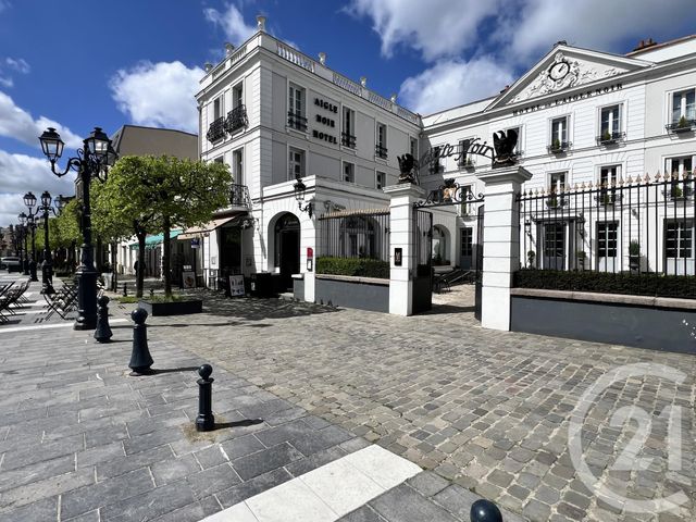 Appartement Duplex &agrave; vendre - 4 pi&egrave;ces - 103,34 m2 - Fontainebleau - 77 - ILE-DE-FRANCE