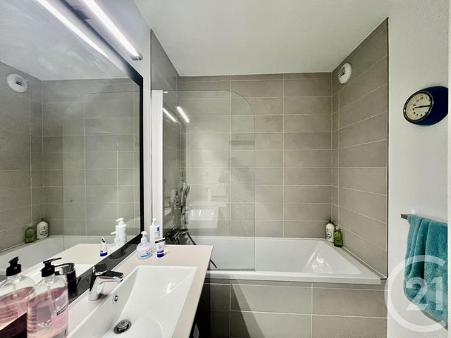 Appartement Duplex &agrave; vendre - 4 pi&egrave;ces - 103,34 m2 - Fontainebleau - 77 - ILE-DE-FRANCE