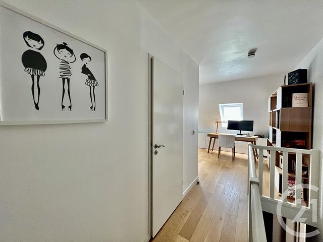 Appartement Duplex &agrave; vendre - 4 pi&egrave;ces - 103,34 m2 - Fontainebleau - 77 - ILE-DE-FRANCE