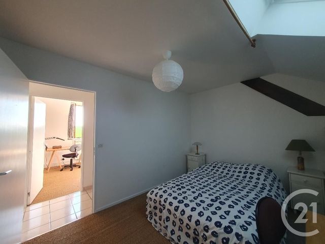 Afficher la photo en grand Maison à louer - 7 pièces - 195,94 m2 - Montcourt Fromonville - 77 - ILE-DE-FRANCE