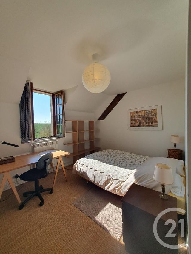 Afficher la photo en grand Maison à louer - 7 pièces - 195,94 m2 - Montcourt Fromonville - 77 - ILE-DE-FRANCE