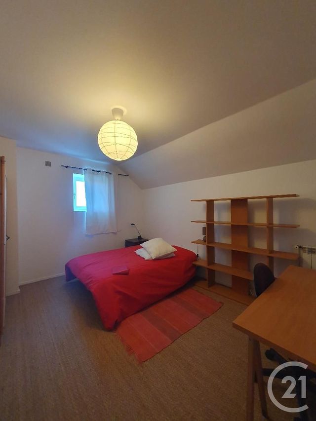 Afficher la photo en grand Maison à louer - 7 pièces - 195,94 m2 - Montcourt Fromonville - 77 - ILE-DE-FRANCE