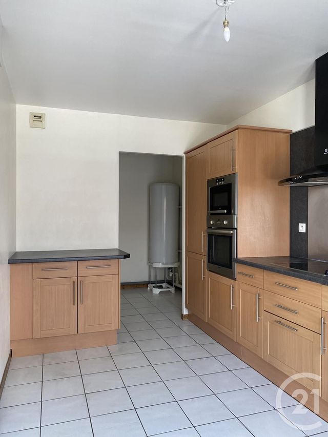 Afficher la photo en grand Appartement Duplex à louer - 4 pièces - 102,08 m2 - Avon - 77 - ILE-DE-FRANCE