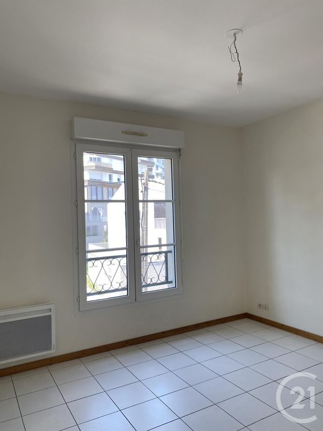 Afficher la photo en grand Appartement Duplex à louer - 4 pièces - 102,08 m2 - Avon - 77 - ILE-DE-FRANCE