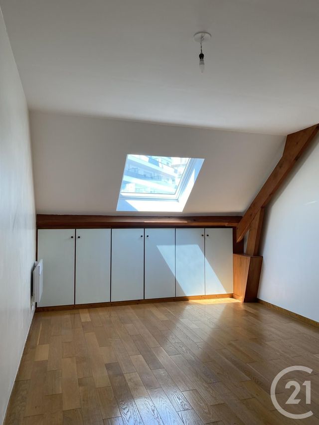 Afficher la photo en grand Appartement Duplex à louer - 4 pièces - 102,08 m2 - Avon - 77 - ILE-DE-FRANCE