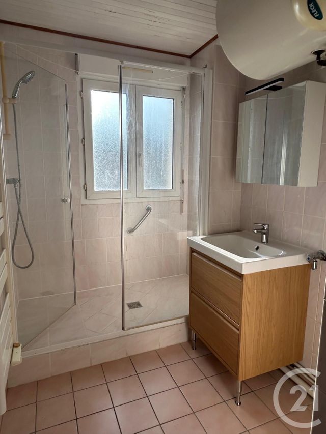 Afficher la photo en grand Appartement à louer - 3 pièces - 66,89 m2 - Avon - 77 - ILE-DE-FRANCE