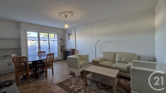 Appartement T3 à louer AVON