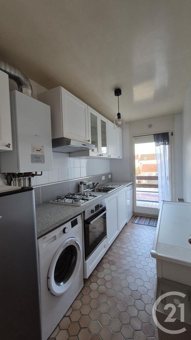 Appartement T3 à louer AVON