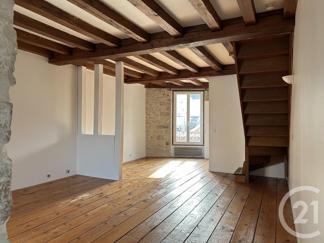 Appartement à louer - 3 pièces - 57,59 m2 - Fontainebleau - 77 - ILE-DE-FRANCE