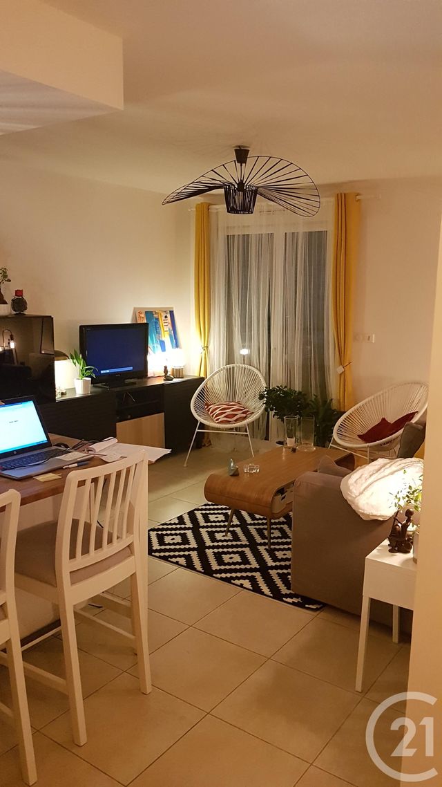 Appartement T2 à louer - 2 pièces - 41,20 m2 - Avon - 77 - ILE-DE-FRANCE