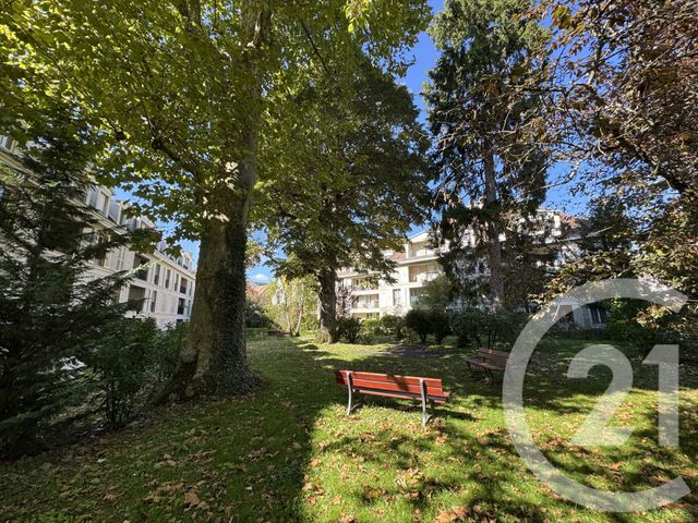 Afficher la photo en grand Appartement Studio à vendre - 1 pièce - 20,55 m2 - Fontainebleau - 77 - ILE-DE-FRANCE