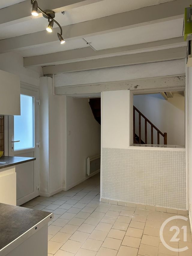 Appartement à louer - 3 pièces - 38,75 m2 - Avon - 77 - ILE-DE-FRANCE