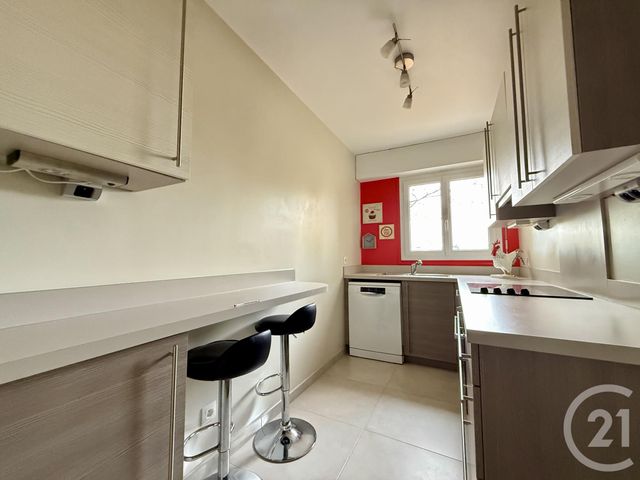 Appartement F4 à vendre - 4 pièces - 80,79 m2 - Fontainebleau - 77 - ILE-DE-FRANCE
