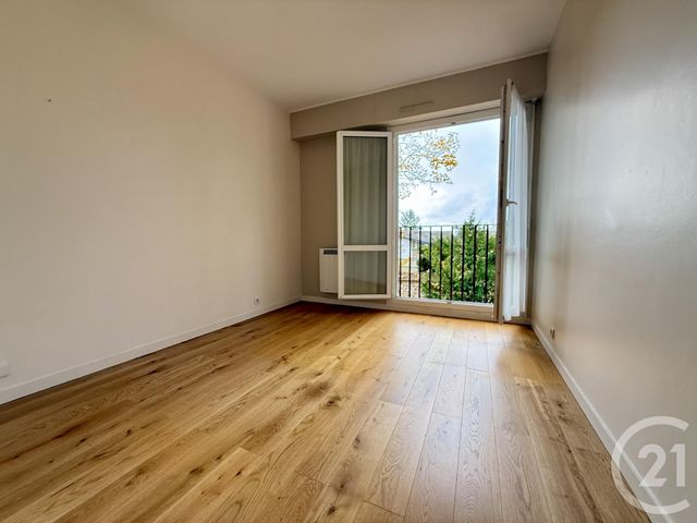 Appartement F4 à vendre - 4 pièces - 80,79 m2 - Fontainebleau - 77 - ILE-DE-FRANCE