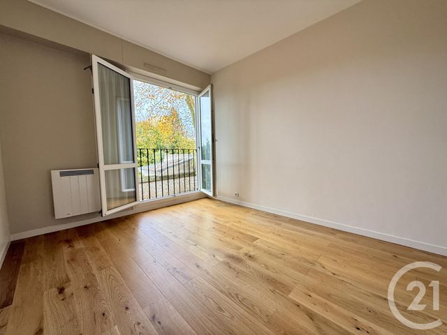 Appartement F4 à vendre - 4 pièces - 80,79 m2 - Fontainebleau - 77 - ILE-DE-FRANCE