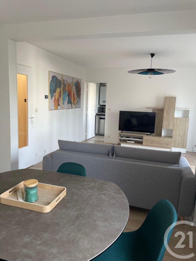 Appartement T3 &agrave; louer - 3 pi&egrave;ces - 57,31 m2 - Avon - 77 - ILE-DE-FRANCE