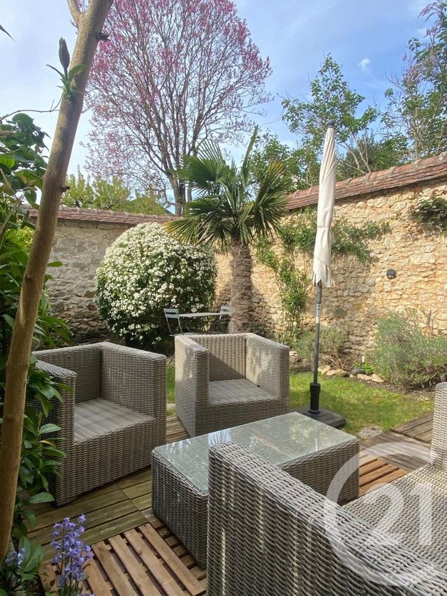 Appartement à louer - 3 pièces - 51,86 m2 - Fontainebleau - 77 - ILE-DE-FRANCE