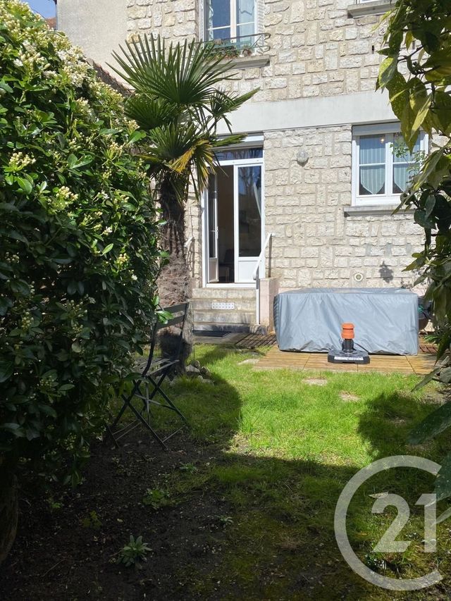 Appartement à louer - 3 pièces - 51,86 m2 - Fontainebleau - 77 - ILE-DE-FRANCE