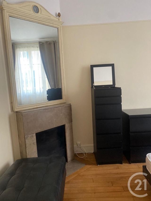 Appartement à louer - 3 pièces - 51,86 m2 - Fontainebleau - 77 - ILE-DE-FRANCE