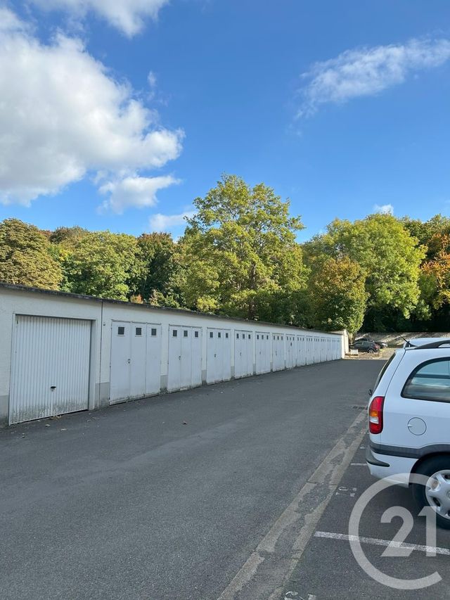 Parking à louer - 12 m2 - Avon - 77 - ILE-DE-FRANCE