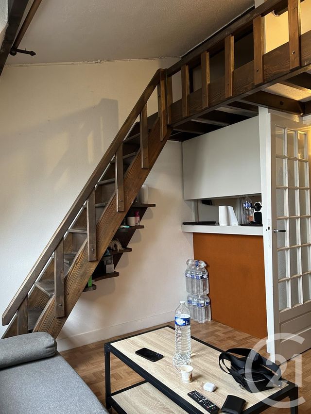 Appartement Studio à louer - 1 pièce - 17,67 m2 - Fontainebleau - 77 - ILE-DE-FRANCE