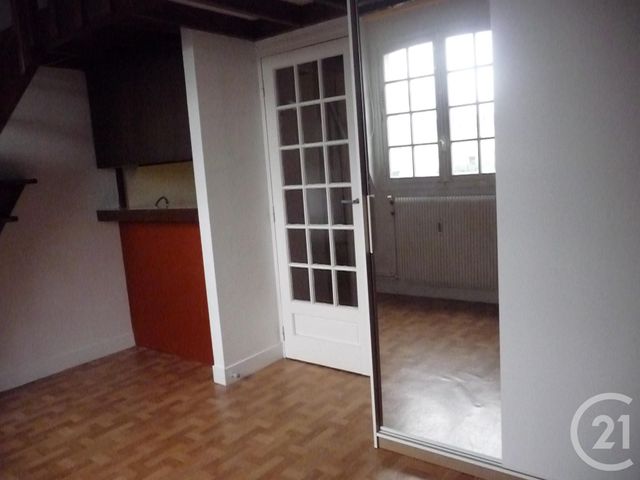 Appartement Studio à louer - 1 pièce - 17,67 m2 - Fontainebleau - 77 - ILE-DE-FRANCE