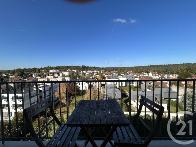 Afficher la photo en grand Appartement à vendre - 5 pièces - 74,79 m2 - Fontainebleau - 77 - ILE-DE-FRANCE
