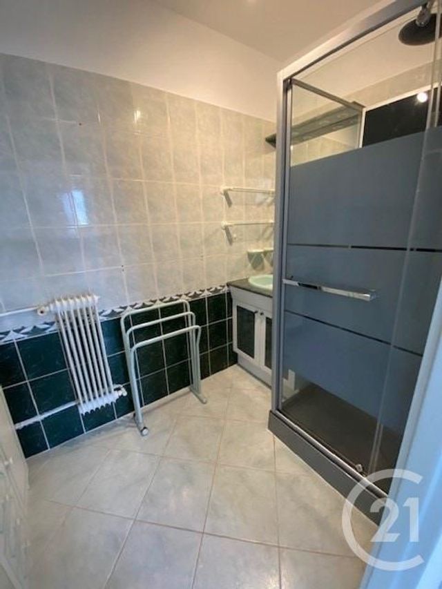 Appartement à louer - 4 pièces - 62,50 m2 - Avon - 77 - ILE-DE-FRANCE