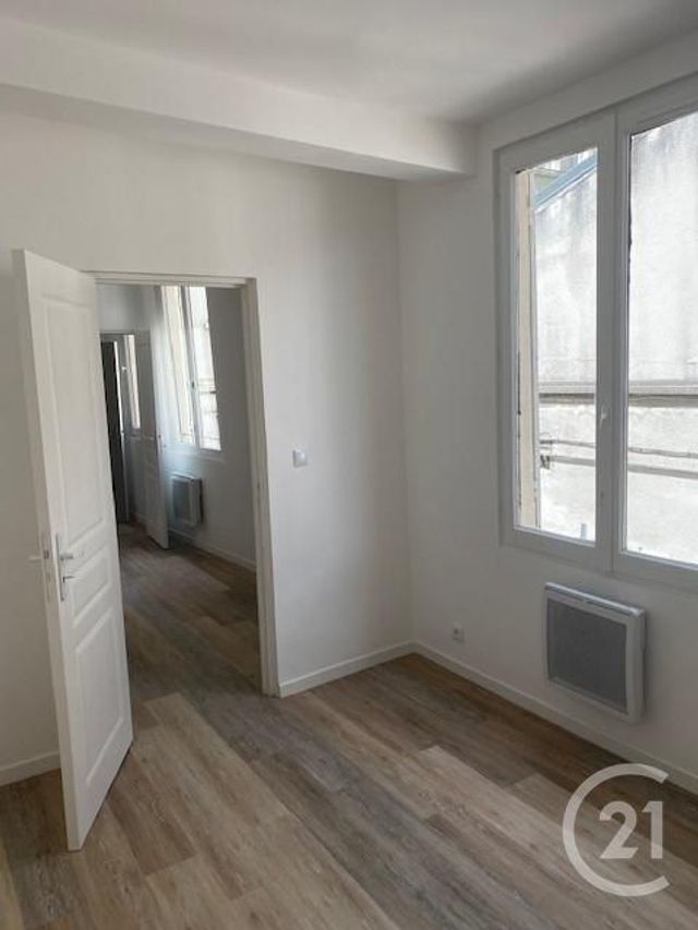 Appartement Studio &agrave; louer - 1 pi&egrave;ce - 23,67 m2 - Melun - 77 - ILE-DE-FRANCE