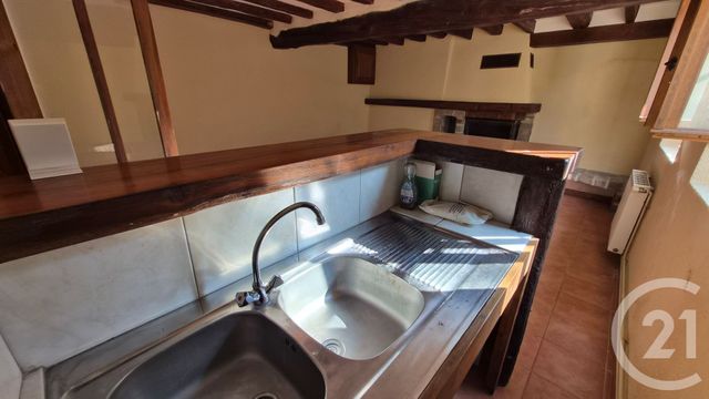 Maison &agrave; louer - 3 pi&egrave;ces - 80,93 m2 - Dormelles - 77 - ILE-DE-FRANCE