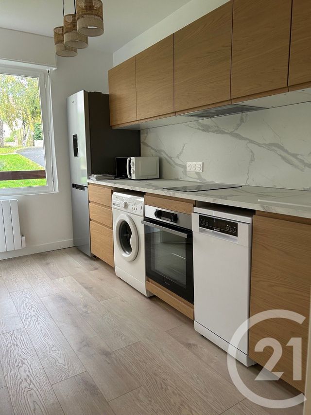 Afficher la photo en grand Appartement F1 à louer - 1 pièce - 31,66 m2 - Avon - 77 - ILE-DE-FRANCE