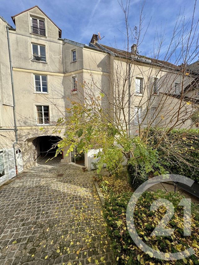 Appartement à vendre - 5 pièces - 106,81 m2 - Fontainebleau - 77 - ILE-DE-FRANCE