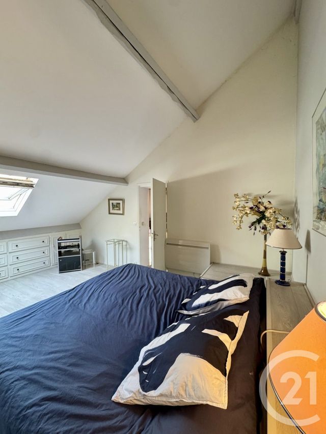 Appartement à vendre - 5 pièces - 106,81 m2 - Fontainebleau - 77 - ILE-DE-FRANCE