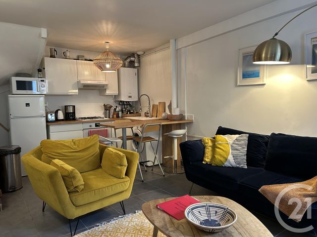 Maison à louer - 3 pièces - 42,50 m2 - Fontainebleau - 77 - ILE-DE-FRANCE