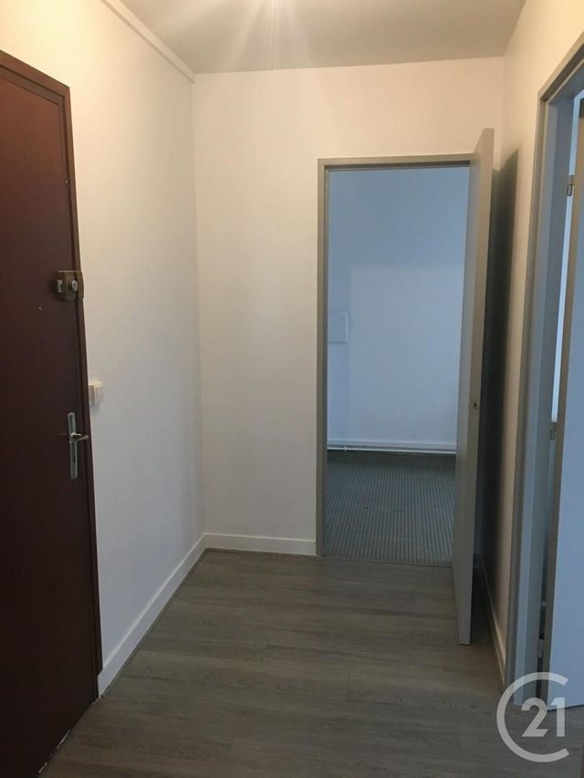 Appartement à louer - 3 pièces - 65,27 m2 - Avon - 77 - ILE-DE-FRANCE