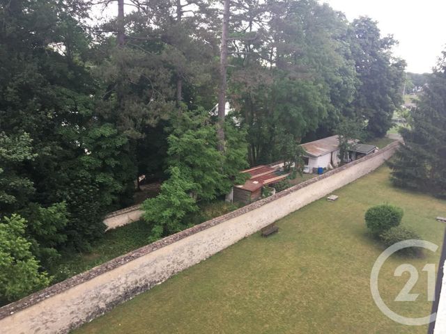 Appartement à louer - 3 pièces - 65,27 m2 - Avon - 77 - ILE-DE-FRANCE