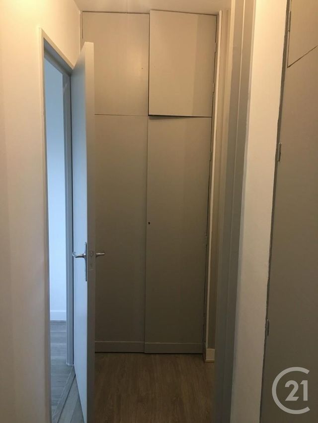 Appartement à louer - 3 pièces - 65,27 m2 - Avon - 77 - ILE-DE-FRANCE