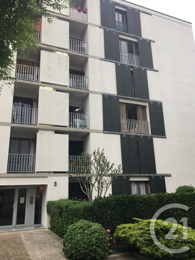 Appartement à louer - 3 pièces - 65,27 m2 - Avon - 77 - ILE-DE-FRANCE