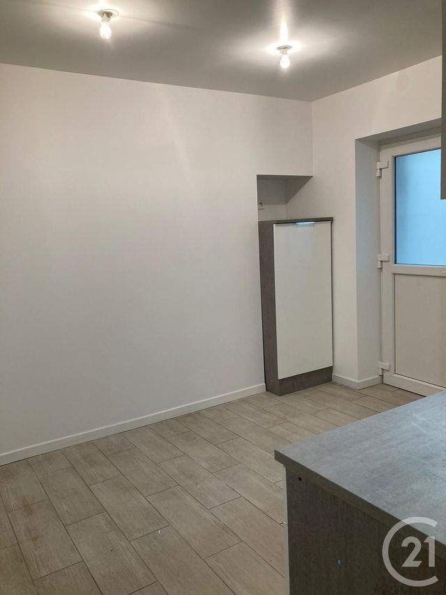 Appartement &agrave; vendre - 2 pi&egrave;ces - 23,08 m2 - Fontainebleau - 77 - ILE-DE-FRANCE